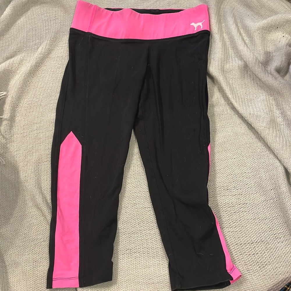 Victoria’s Secret PINK yoga capris